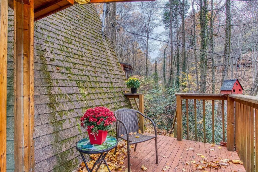Mountain Springs Chalet Gatlinburg Zewnętrze zdjęcie